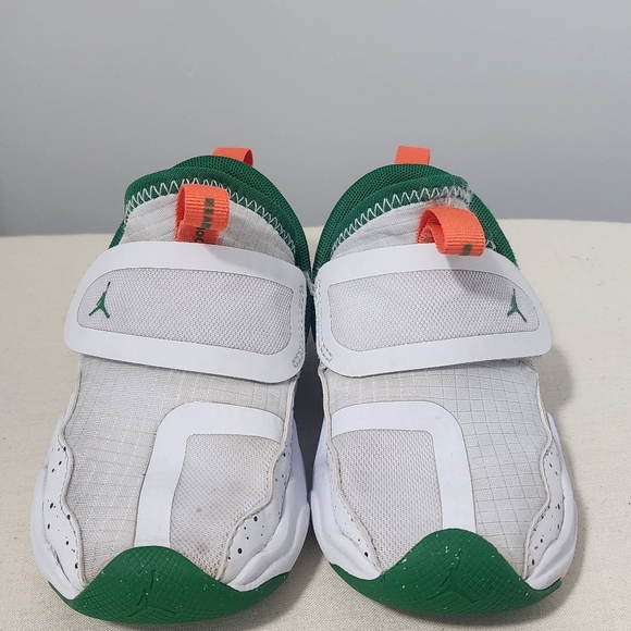 Toddler JORDAN Sneaker - Picture 5 of 7